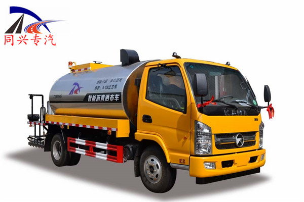 ６立方瀝青灑布車出口外蒙古